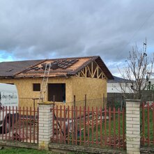 Bungalov Praktik v Nitre: Nová stavba montovaného domu od DATA