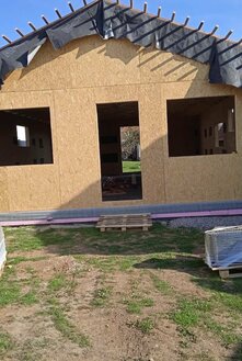 Proces výstavby montovaného bungalovu na kľúč