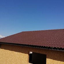 Realizácia strechy na montovanom dome